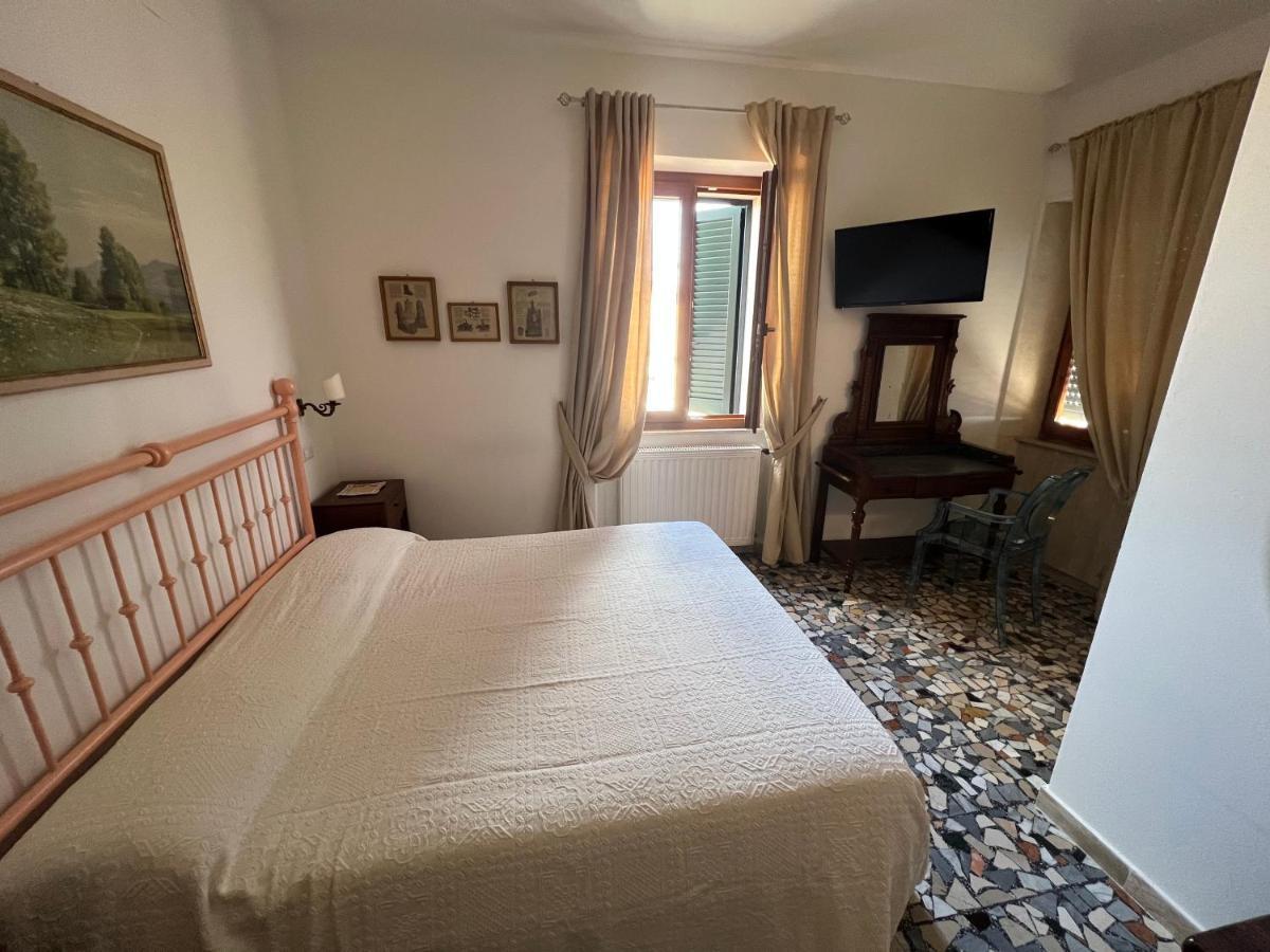 Le Camere Dei Magi Saturnia Esterno foto