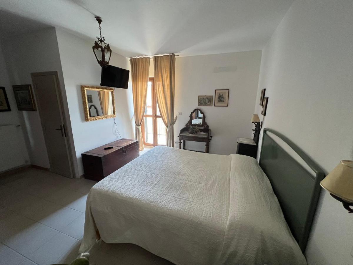 Le Camere Dei Magi Saturnia Esterno foto